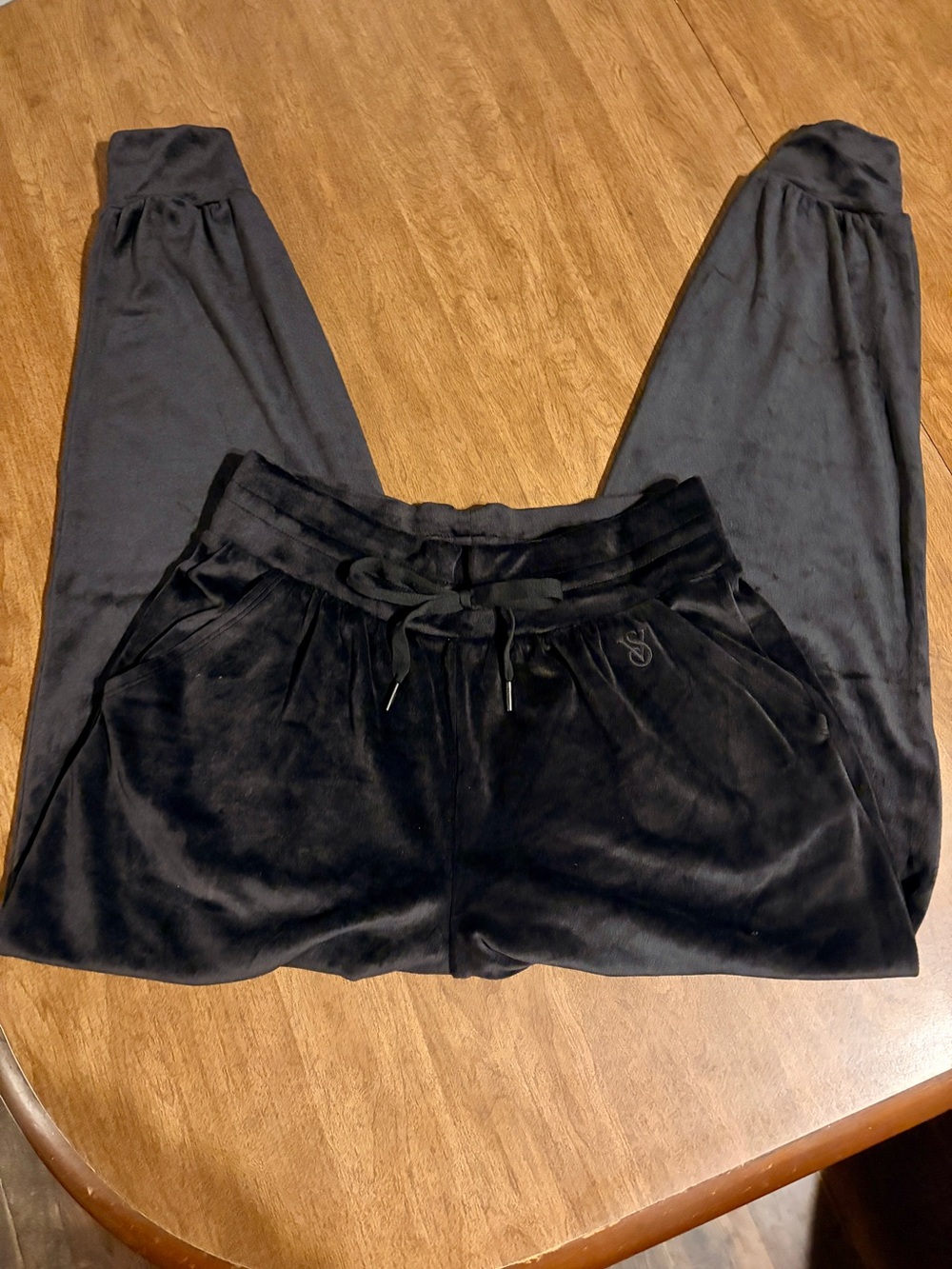 Victoria's Secret Joggers Black Velour Small